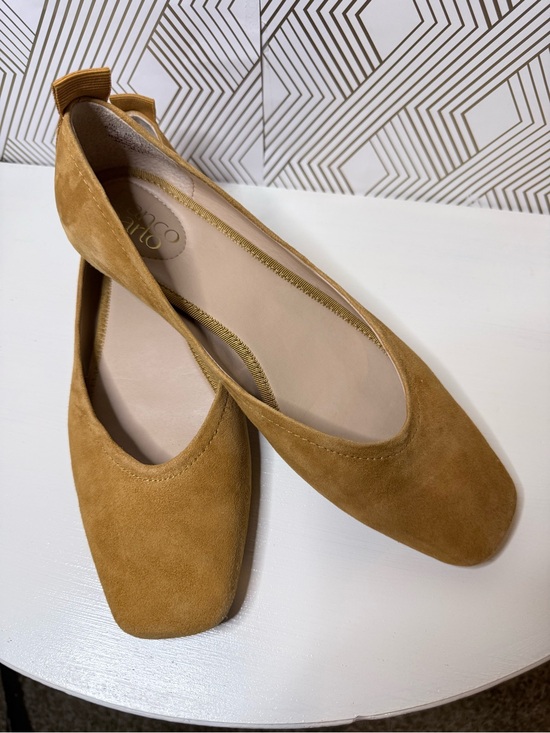 Franco Sarto Shoes - Franco Sarto Square Toe Ballet Flats Suede Gold Heels Camel Size 9